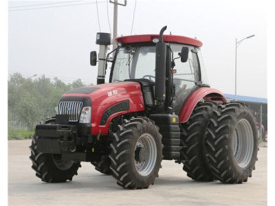 四轮驱动轴距:2848毫米产品介绍产品名称:迪敖yj-1604-1轮式拖拉机